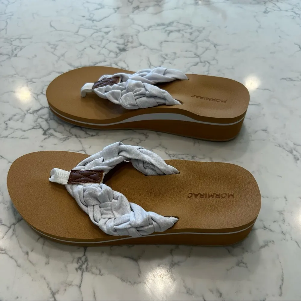 NIB Mormirac Woman’s Beige White Braided Strap Thong Flip Flop Sandals Size 8 Tan - Image 3