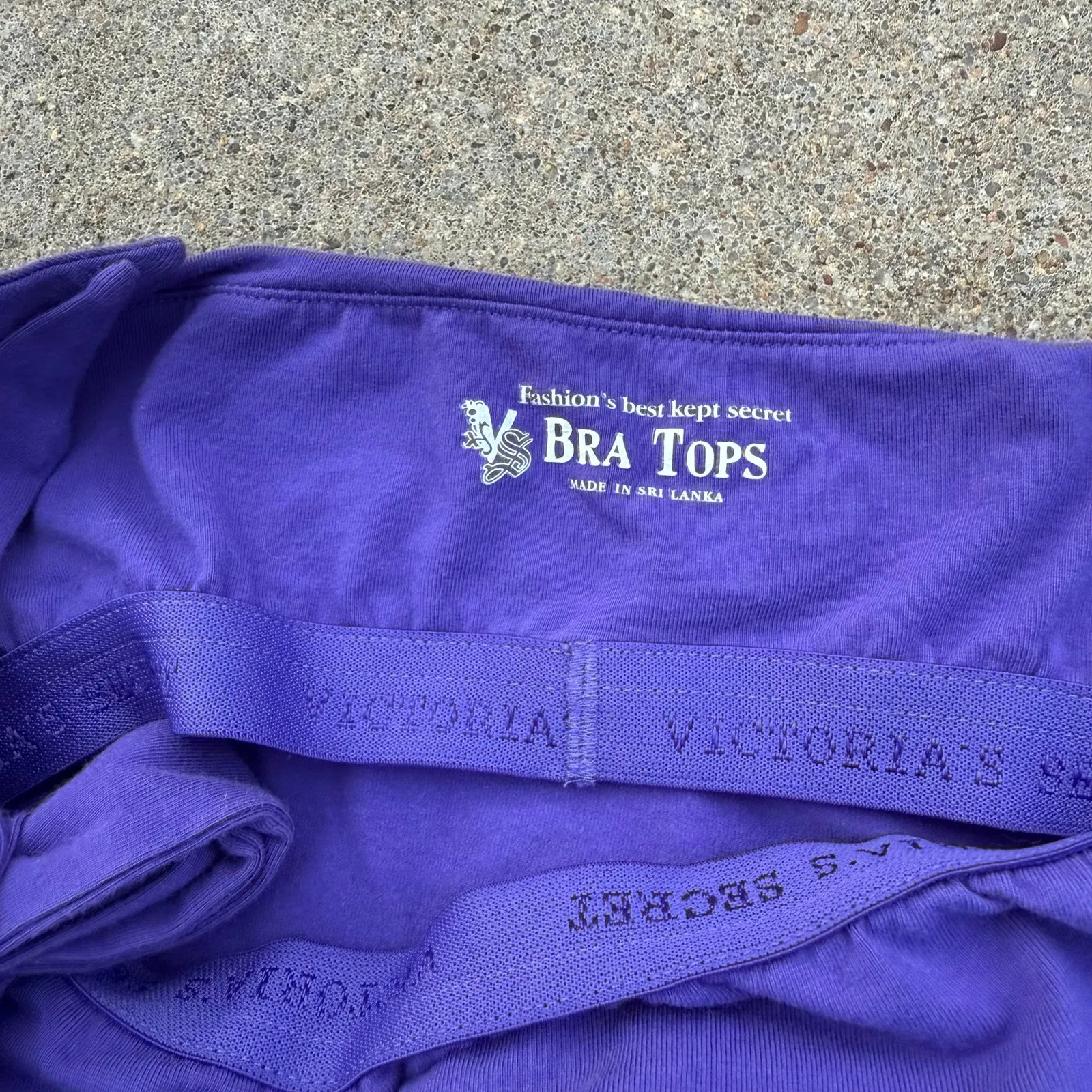 Y2K Victoria’s Secret Bra Tops Ruched Halter Tank Top Shelf Bra MEDIUM - Image 3