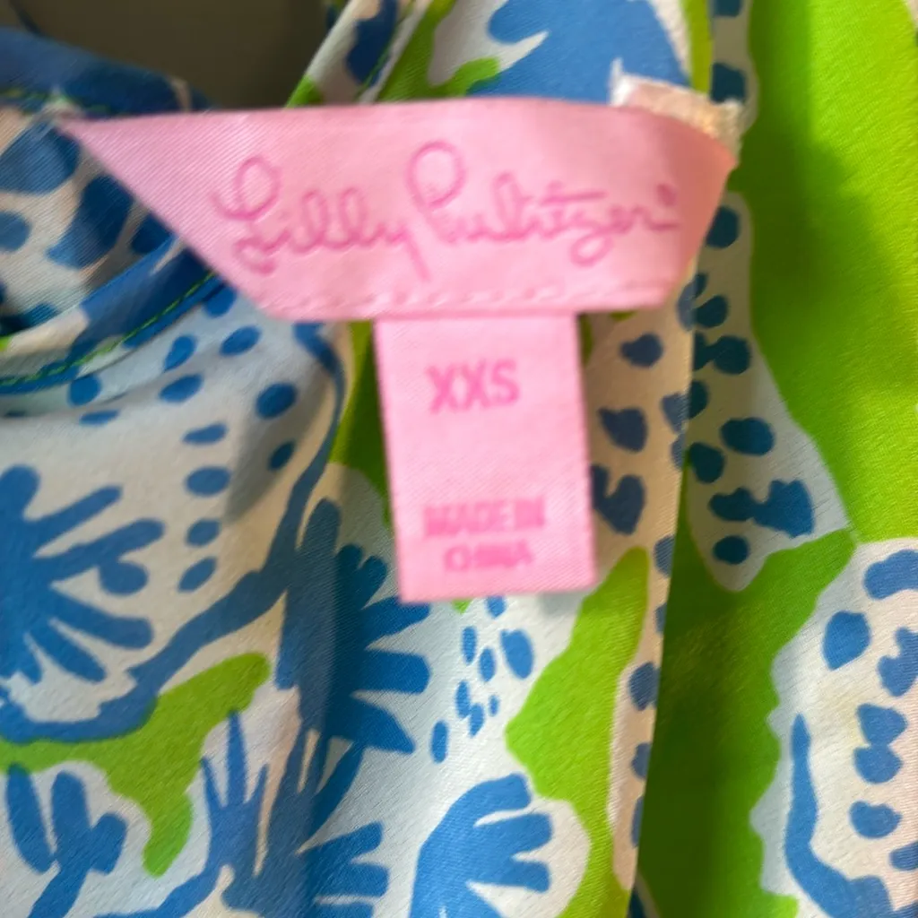 Lilly Pulitzer 100% silk tank in Green/blue/white size XXS. Preppy Travel  Vacay - Image 4