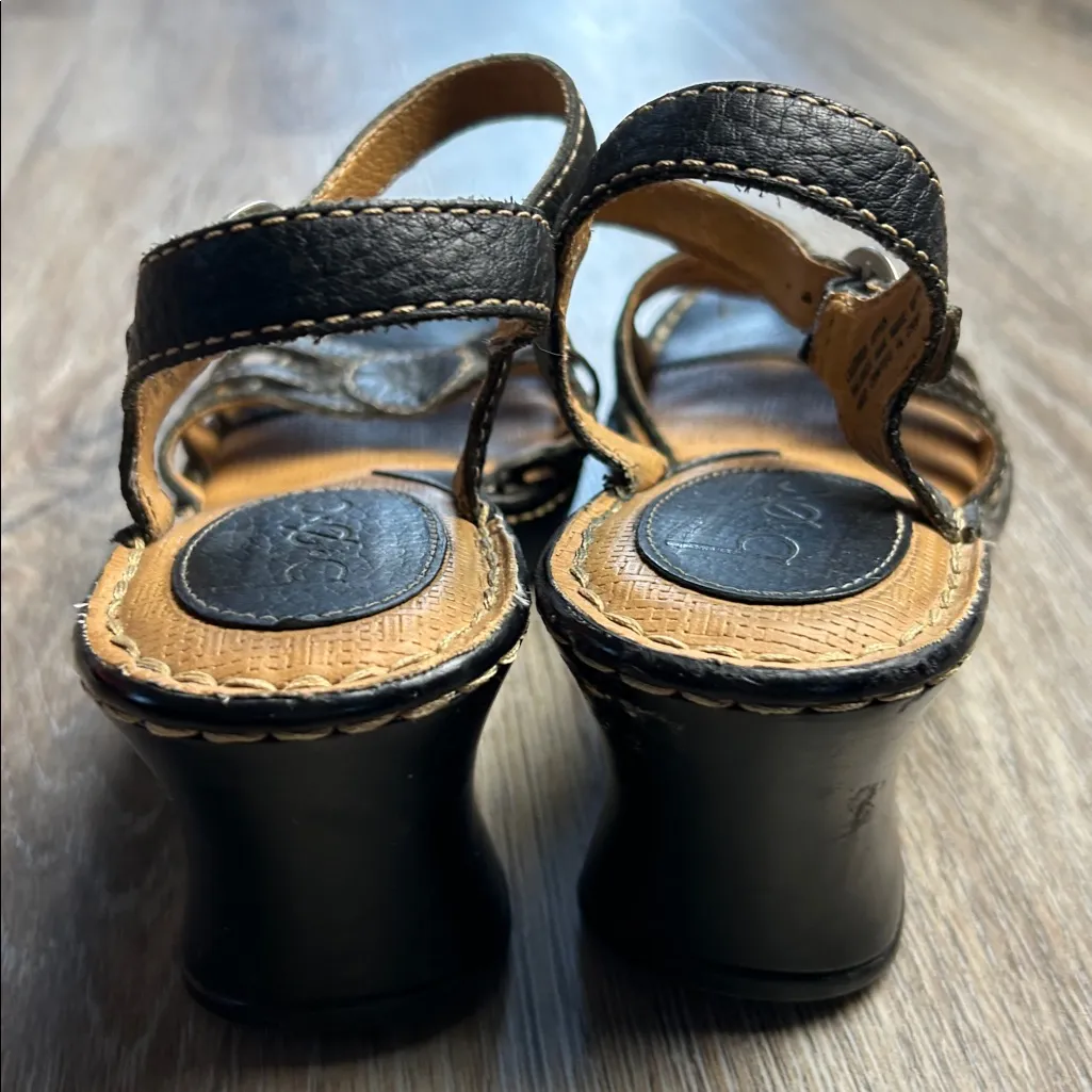 B.O.C. by Born Leather Heeled Sandals – Size 8 (Black) Black - Image 9