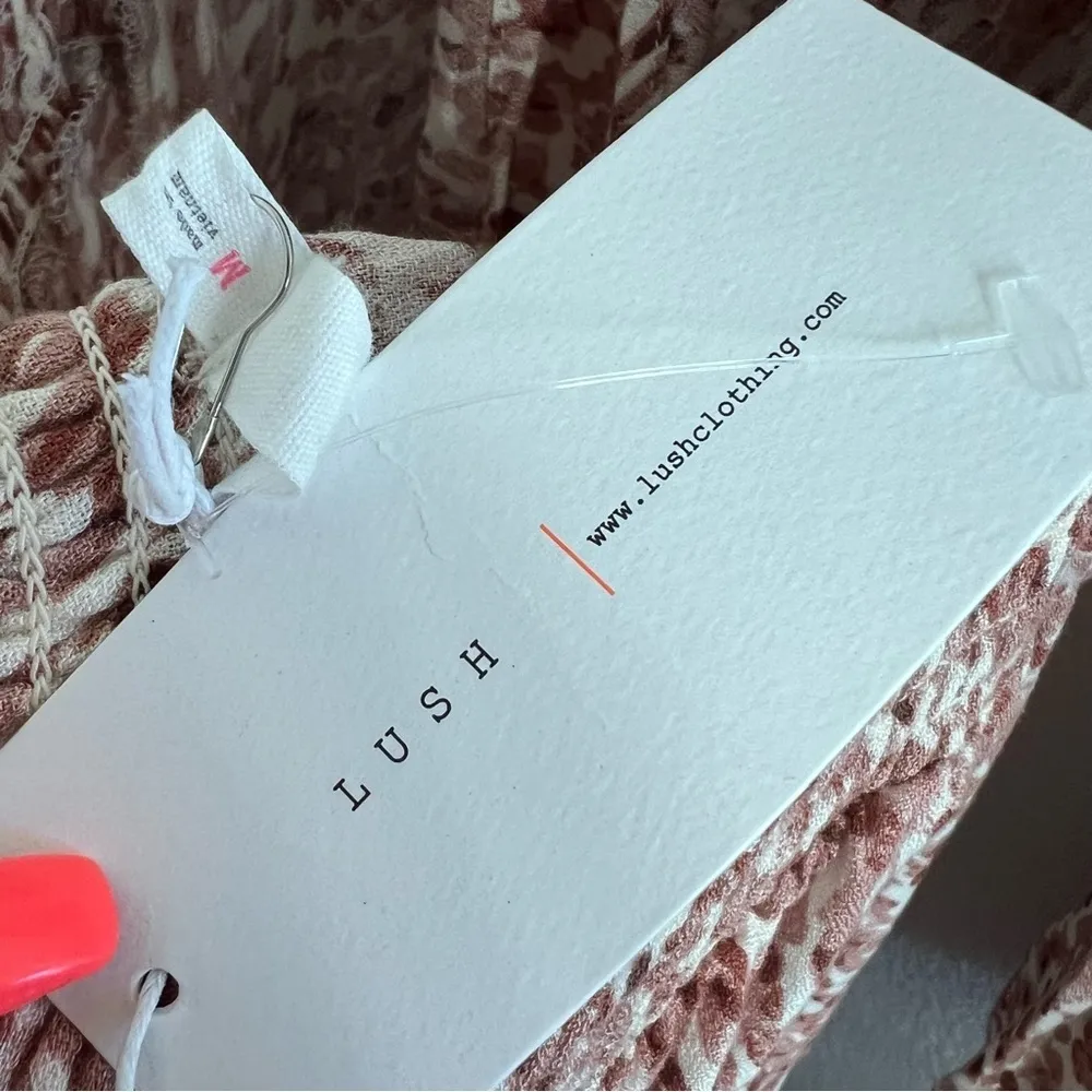 NWT LUSH Open Tie Back Dress Feminine Boho Trendy Cream Mocha Medium - Image 7