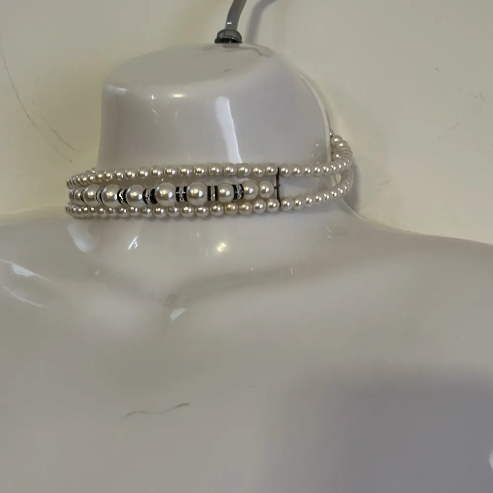 Gorgeous pearl and sparkle bead choker necklace - Image 3