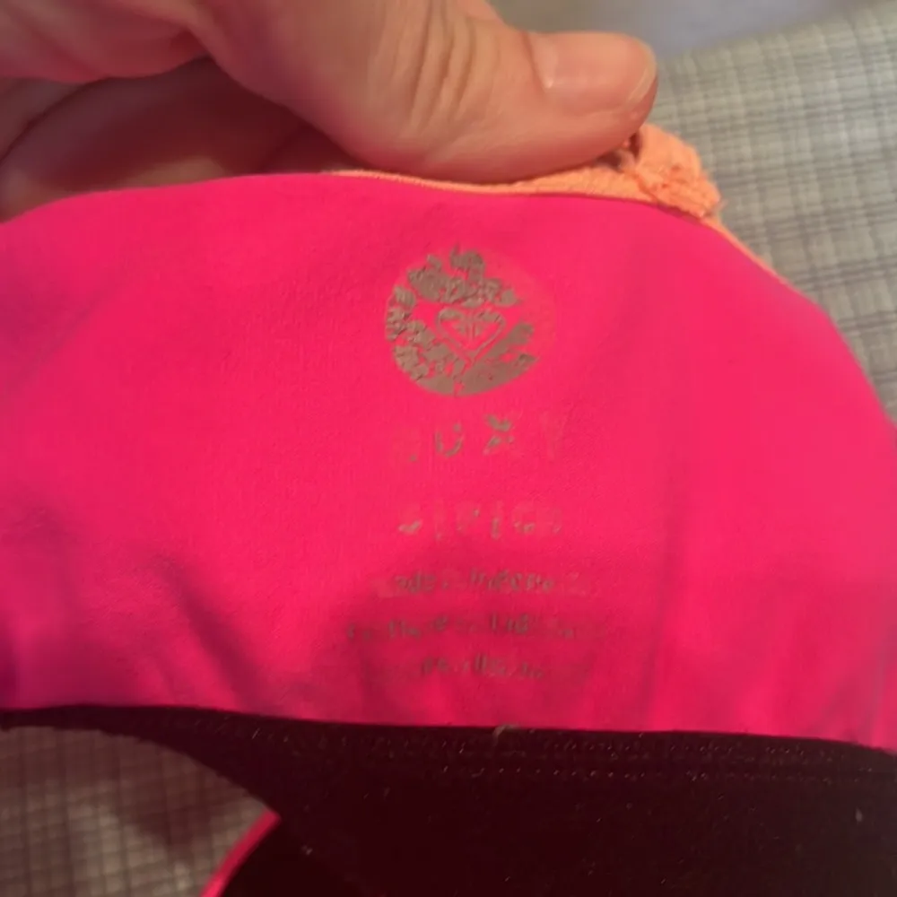 Roxy  Hot Pink Bralette Small - Image 6
