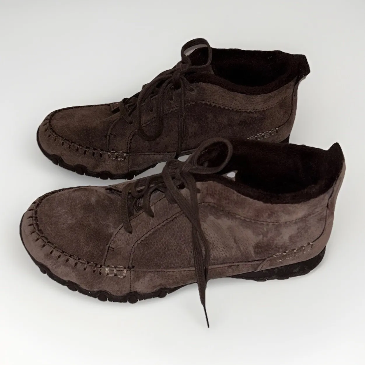 Skechers Lineage Chukka Chocolate Suede Fur Lined Ankle Boots Women's Size 7.5 - Image 2