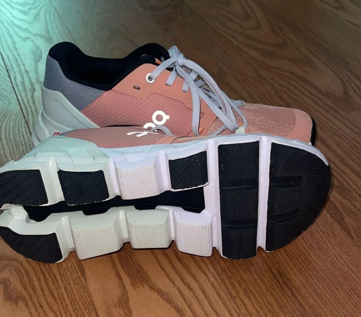 On Cloud  Cloudflyer Running Shoes By  - Image 3