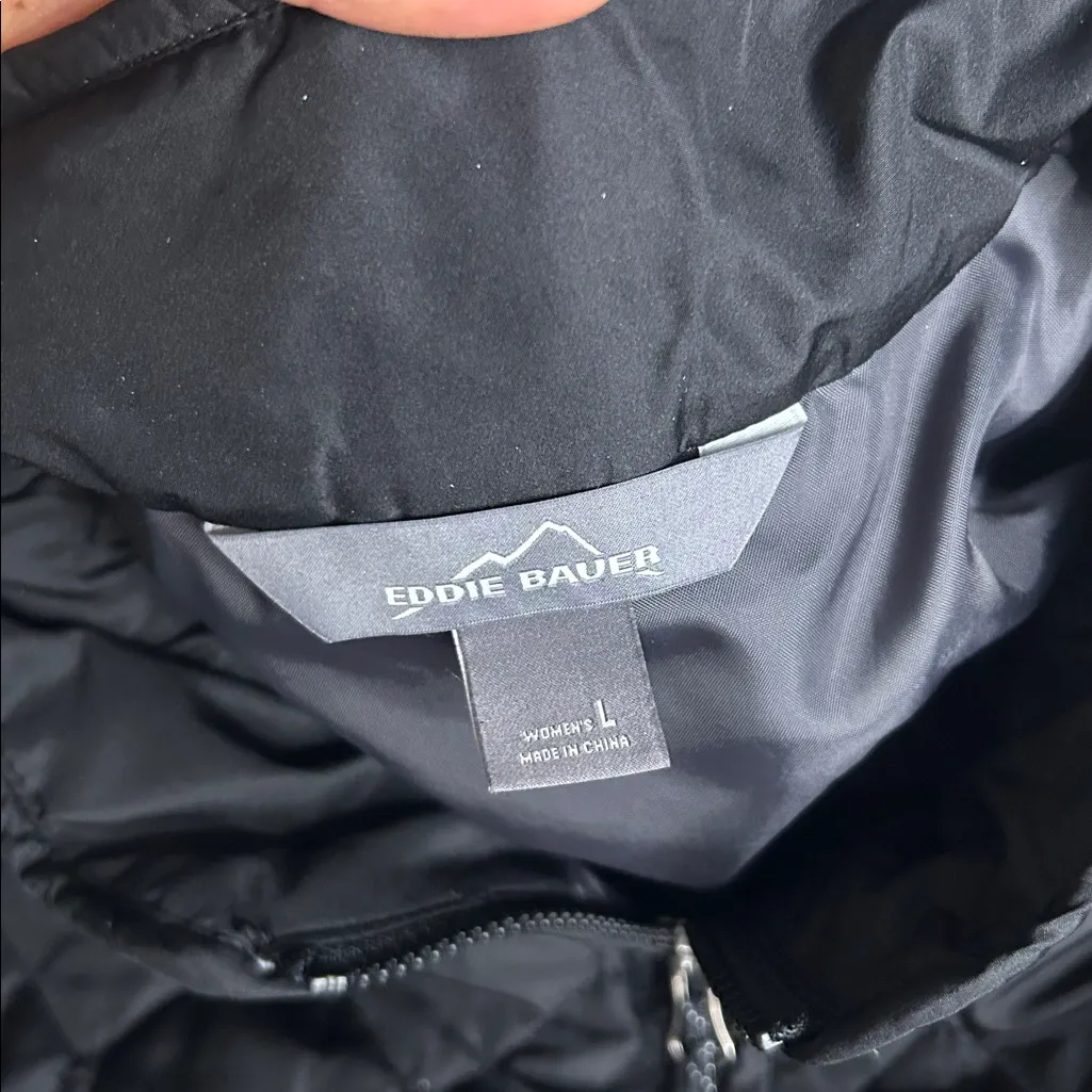 Eddie Bauer  Quilted Jacket - Black | Size L| Lightweight & Functional - Image 7