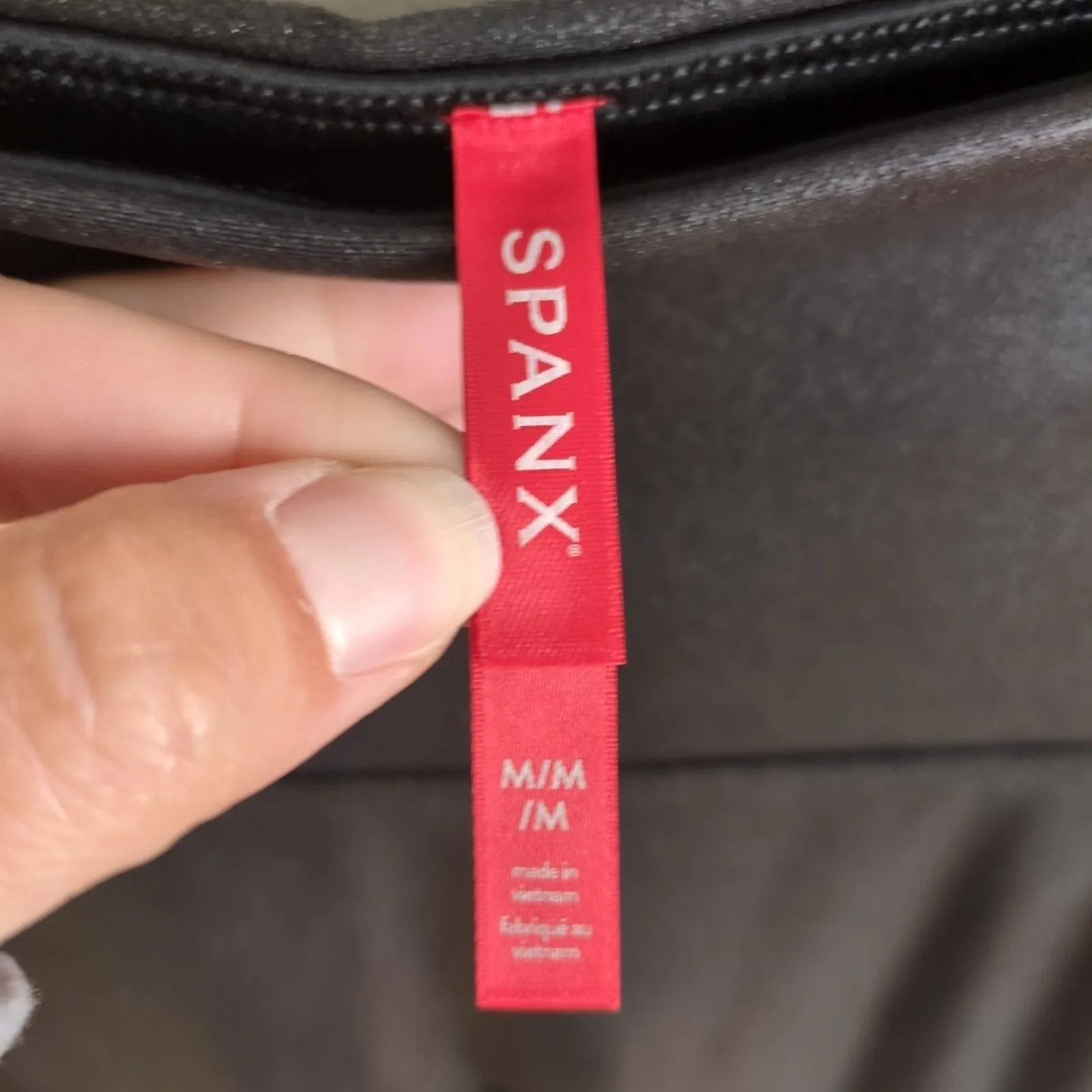 SPANX Black Faux Leather Moto Leggings Shaping Stretch 20136R Women's Medium - Image 4