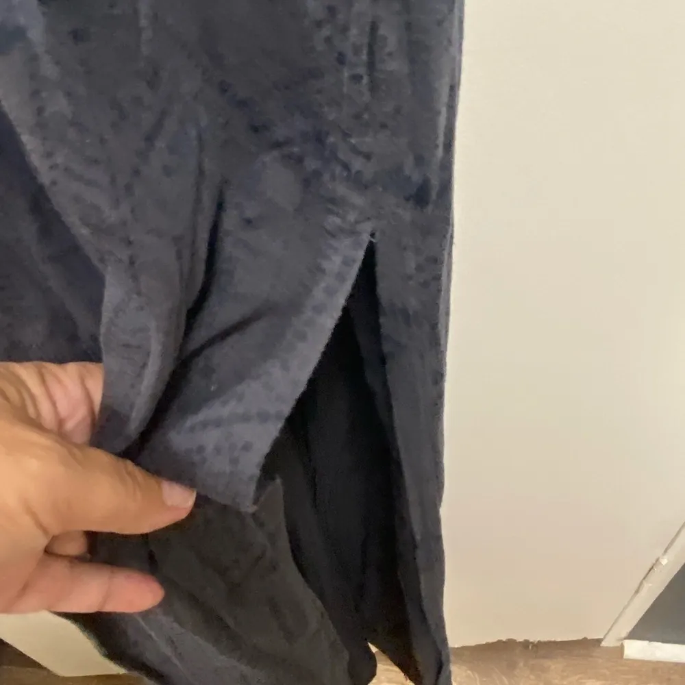 Athleta charcoal grey lined dress strappy back w bra shelf size medium - Image 7