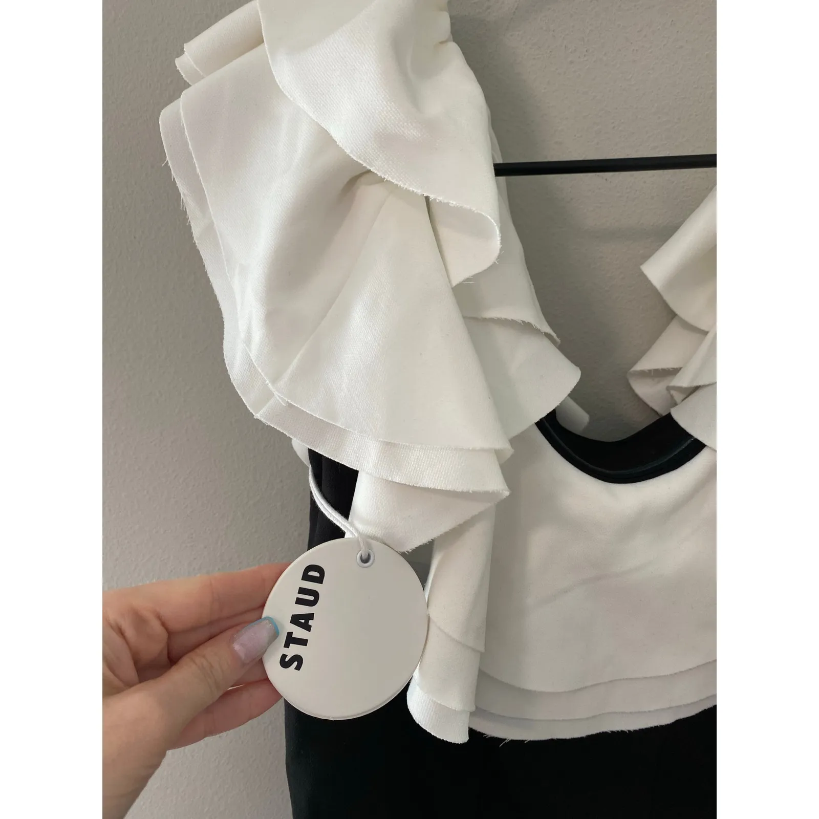 New Staud Kiara off-shoulder ruffled minidress Size 14 - Image 4