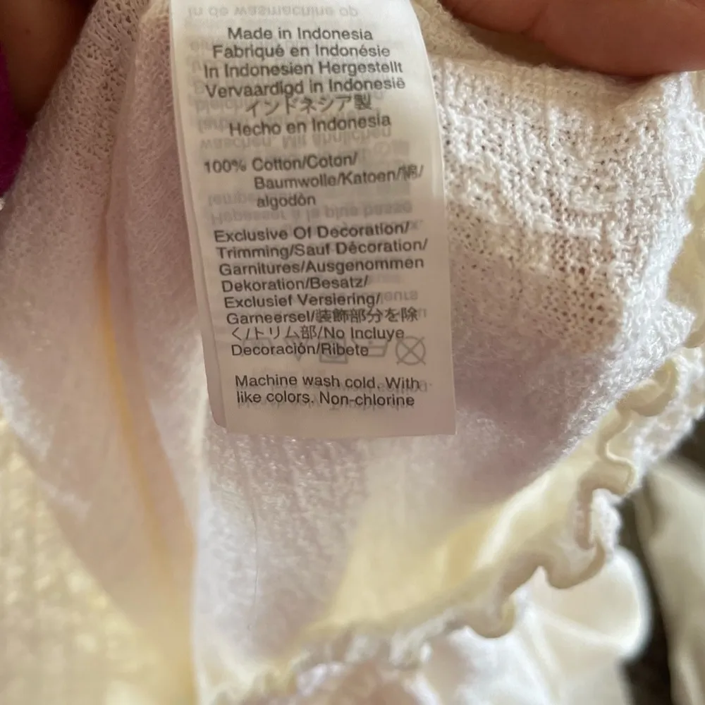 Madewell Texture & Thread XXS
Smocked Bell Sleeve Top - Image 7