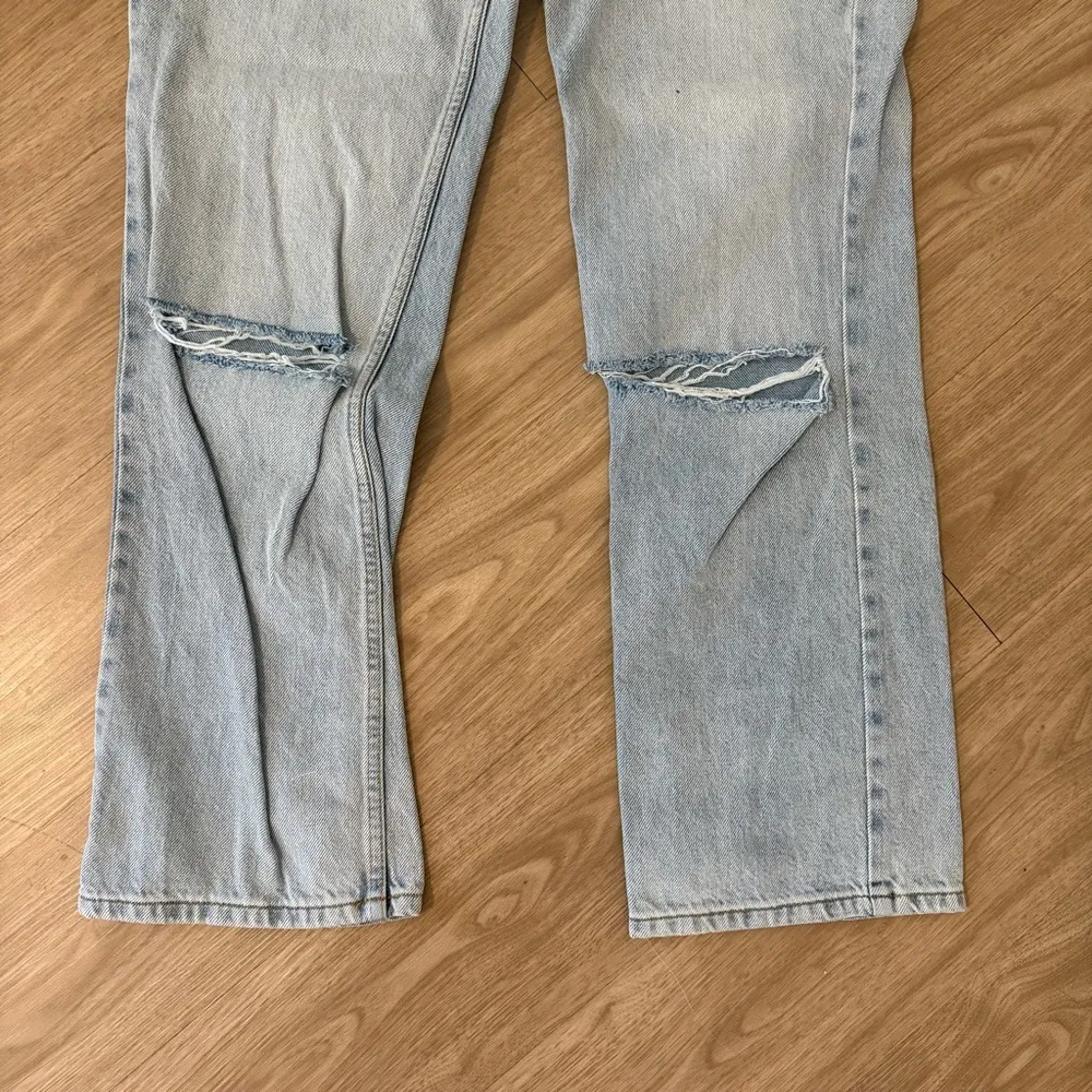 Women's Topshop Light Blue Distressed Ripped Knee High Waisted Jeans - Image 3
