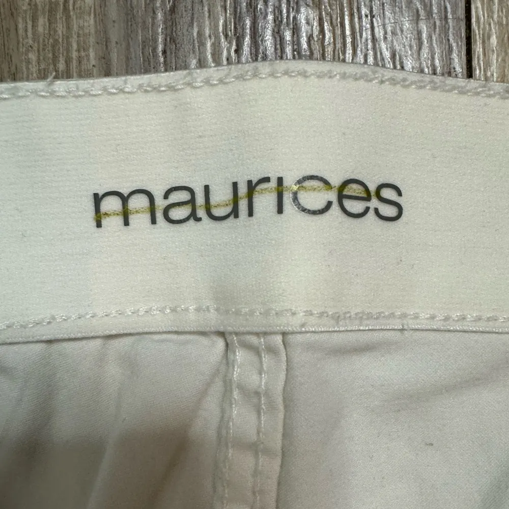 NEW Plus Size White Jeans from Maurice’s, size 24 - Image 4