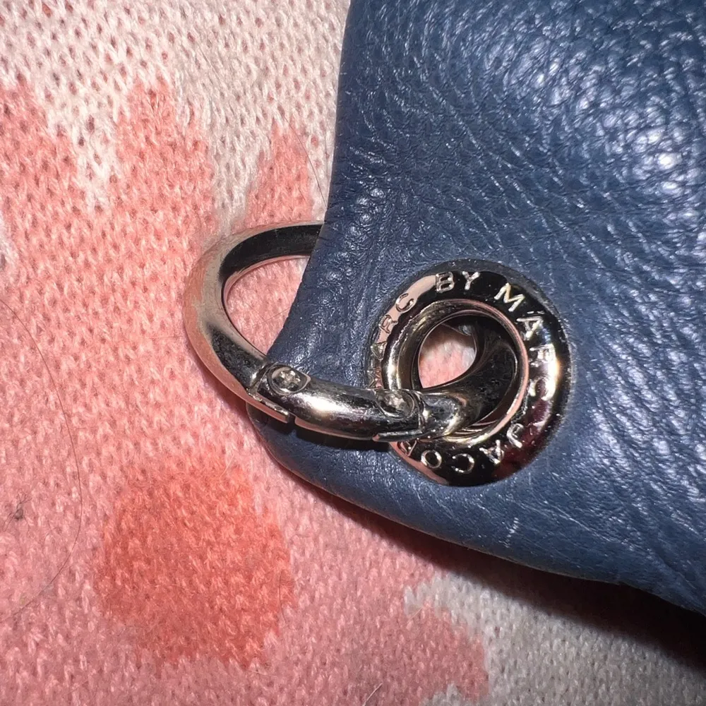 Marc Jacobs large Hobo bag-preloved - Image 3