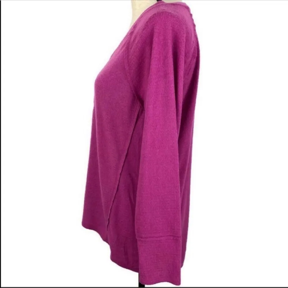 Wildfox  Haley magenta pink long sleeve top NWT 💖 - Image 4