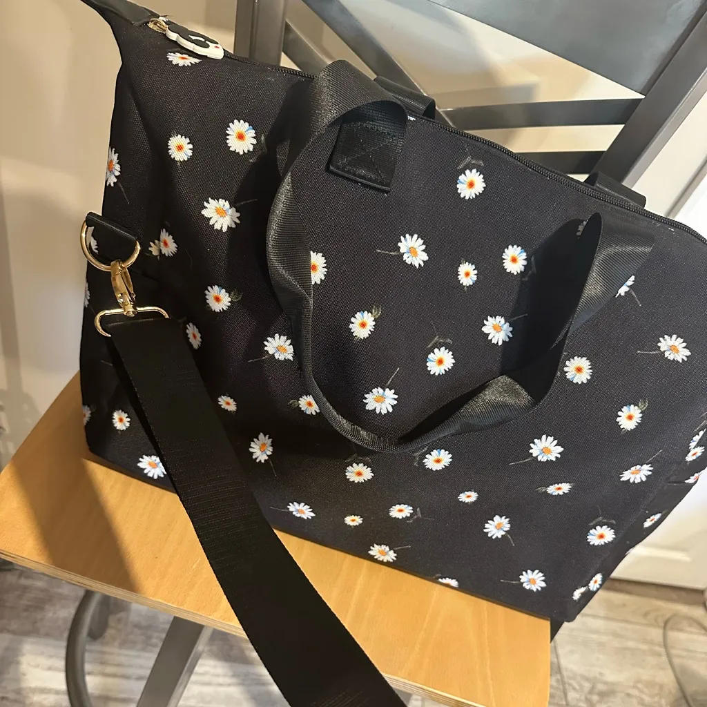 Alice + Olivia Daisy Duffle Bag - Image 2