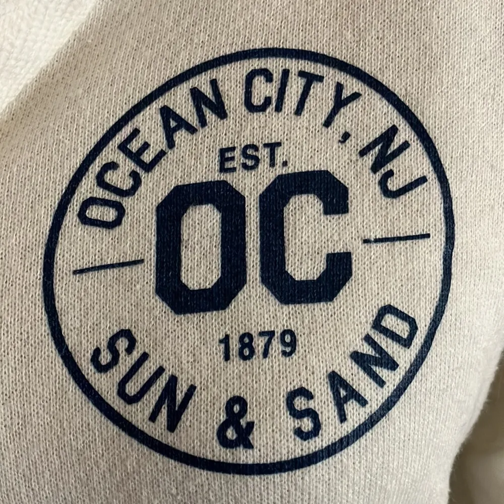 Ocean Drive oversized cropped Ocean City, NJ Hoodie, Small - Image 2
