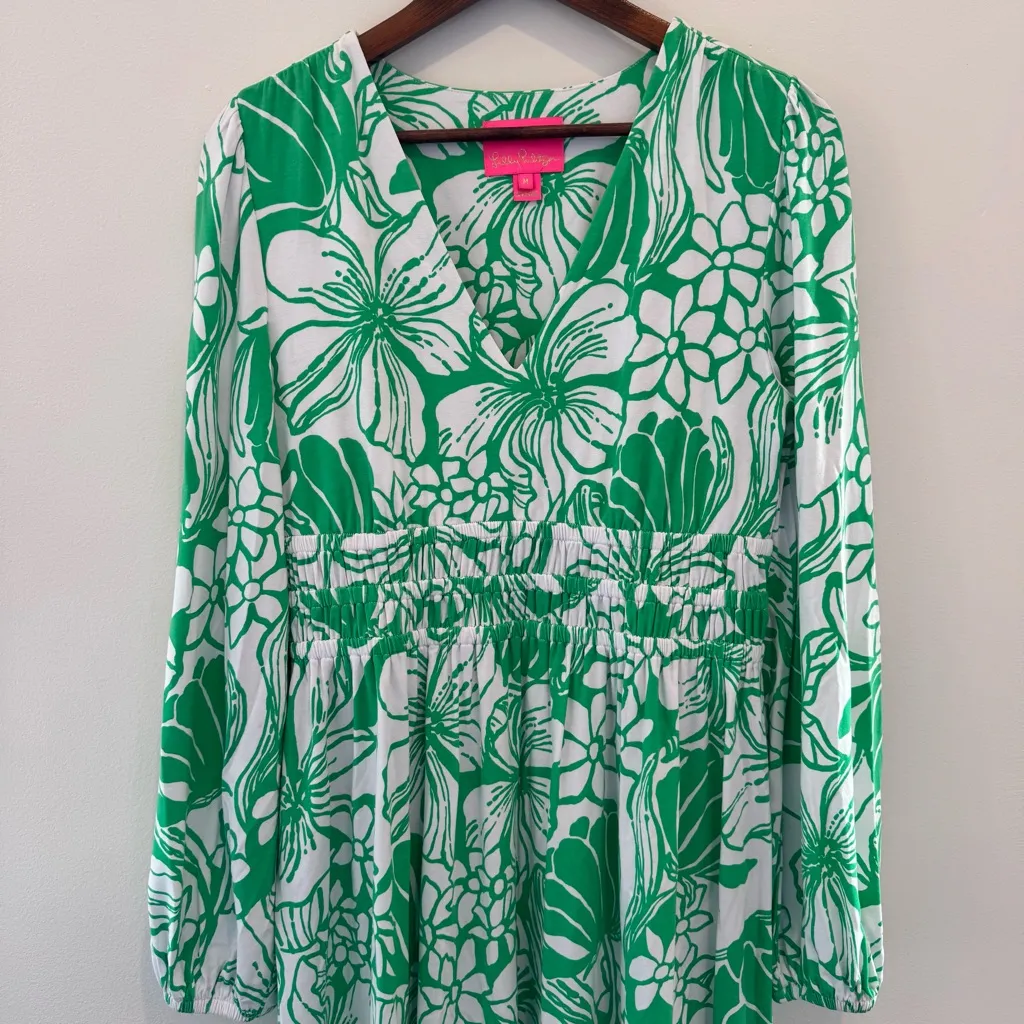Lilly Pulitzer green and white floral print “Calla” long sleeve v-neck dress - Image 4