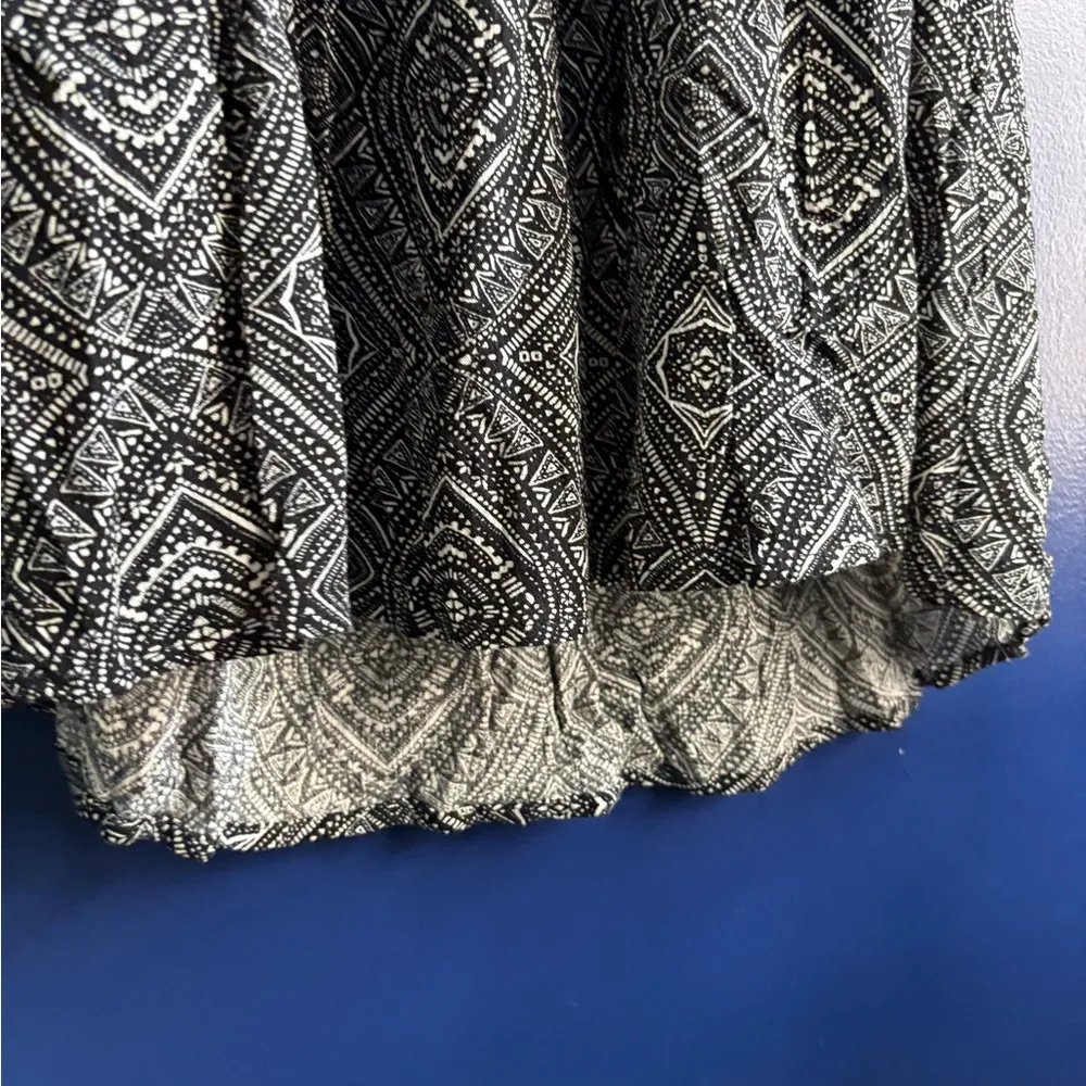 Forever 21 Black and White Patterned Pleated Halter Sundress - Image 6