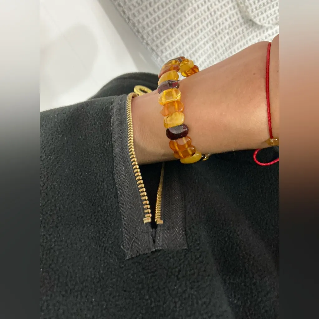 Calvin Klein fleece jacket 🖤💛🖤 - Image 9