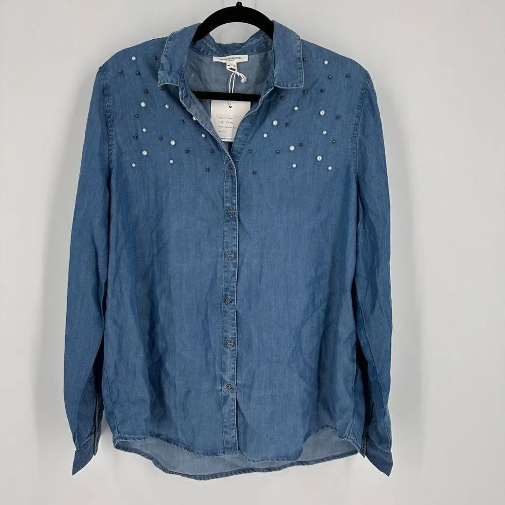 NWT BeachLunchLounge Adria button down Pearls Chambray‎ Top Blouse Shirt Small - Image 3
