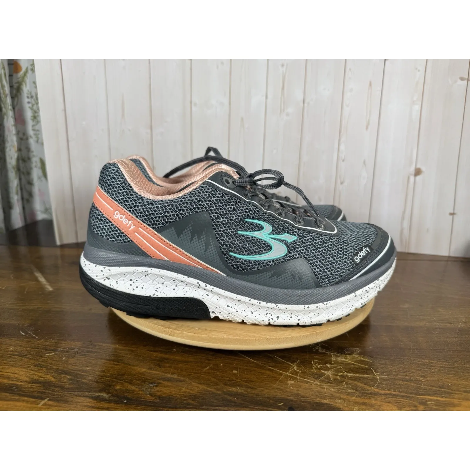 Gdefy Gravity Defyer Womens Gray Salmon Mighty Walk Running Sneakers Shoes 10 ** - Image 5