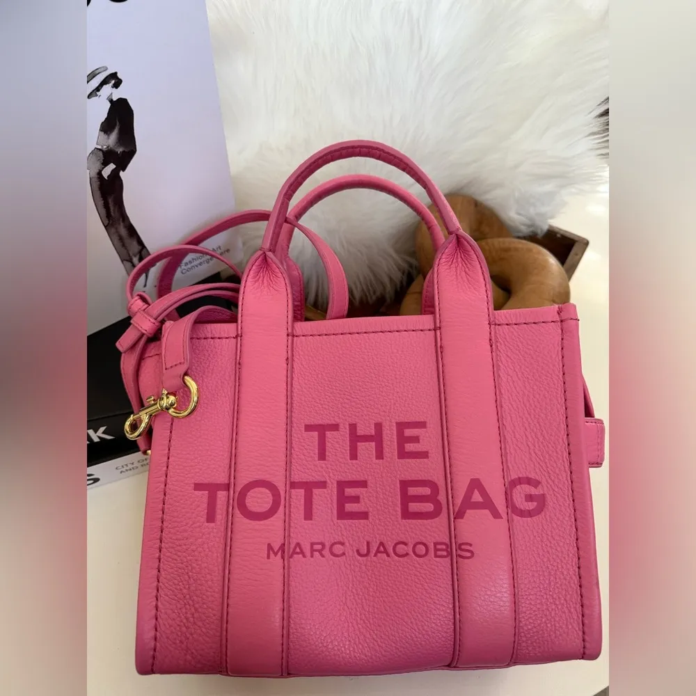 Marc Jacobs The Leather Tote Crossbody Bag – Candy Pink -Rare & Sold Out - Image 7