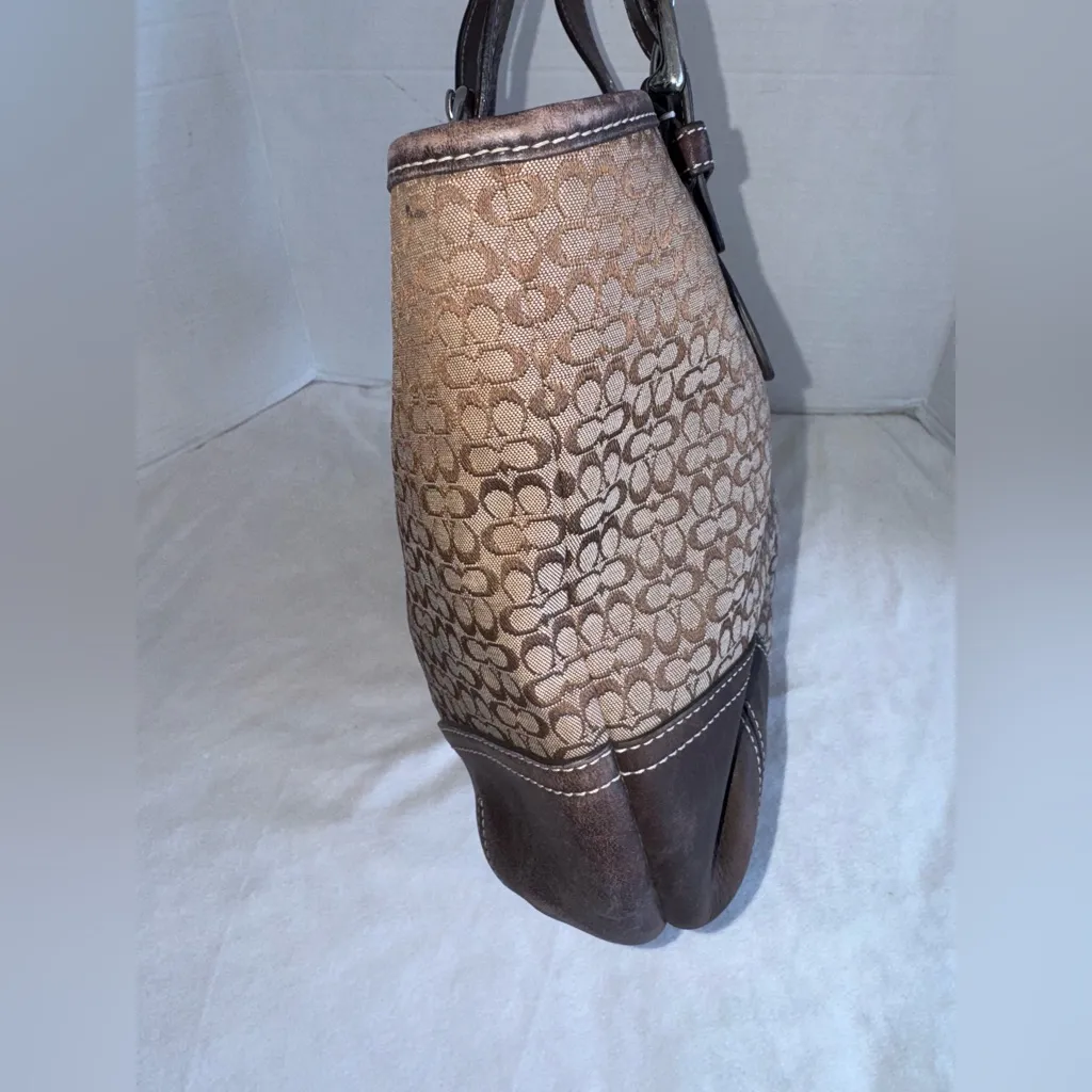 Coach Vintage Y2K Signature Jacquard Soho Brown Canvas Leather Trim HandBag - Image 6