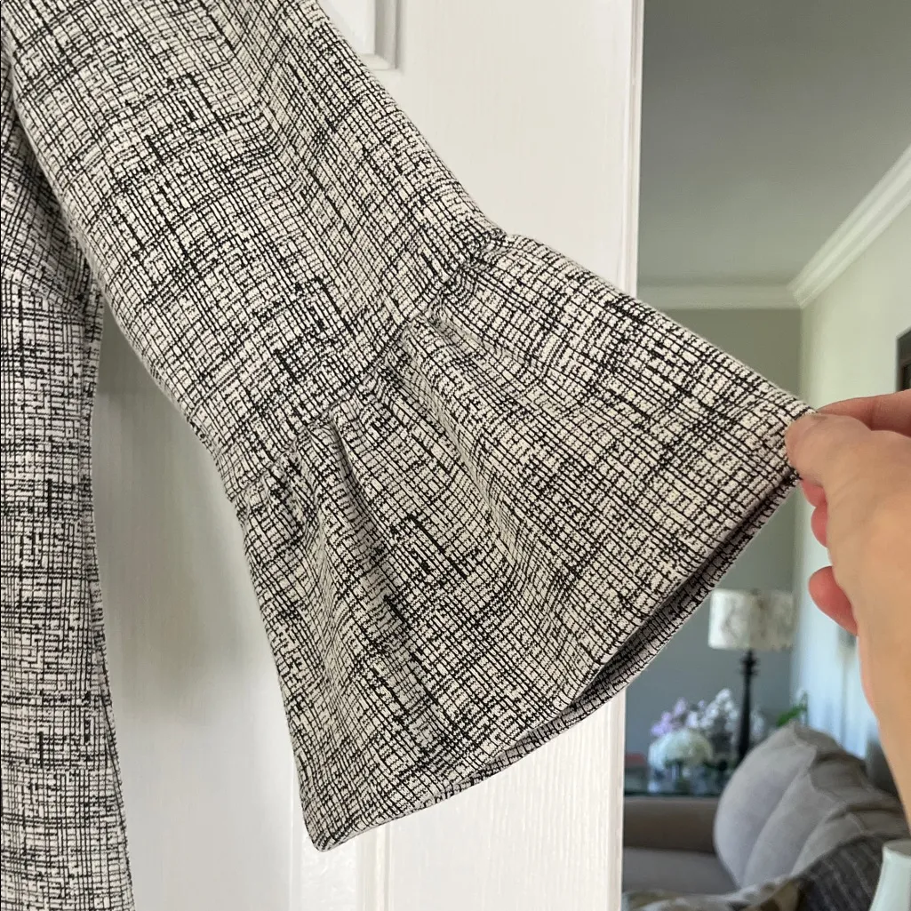 Talbots Gray Textured Blouse - Image 3