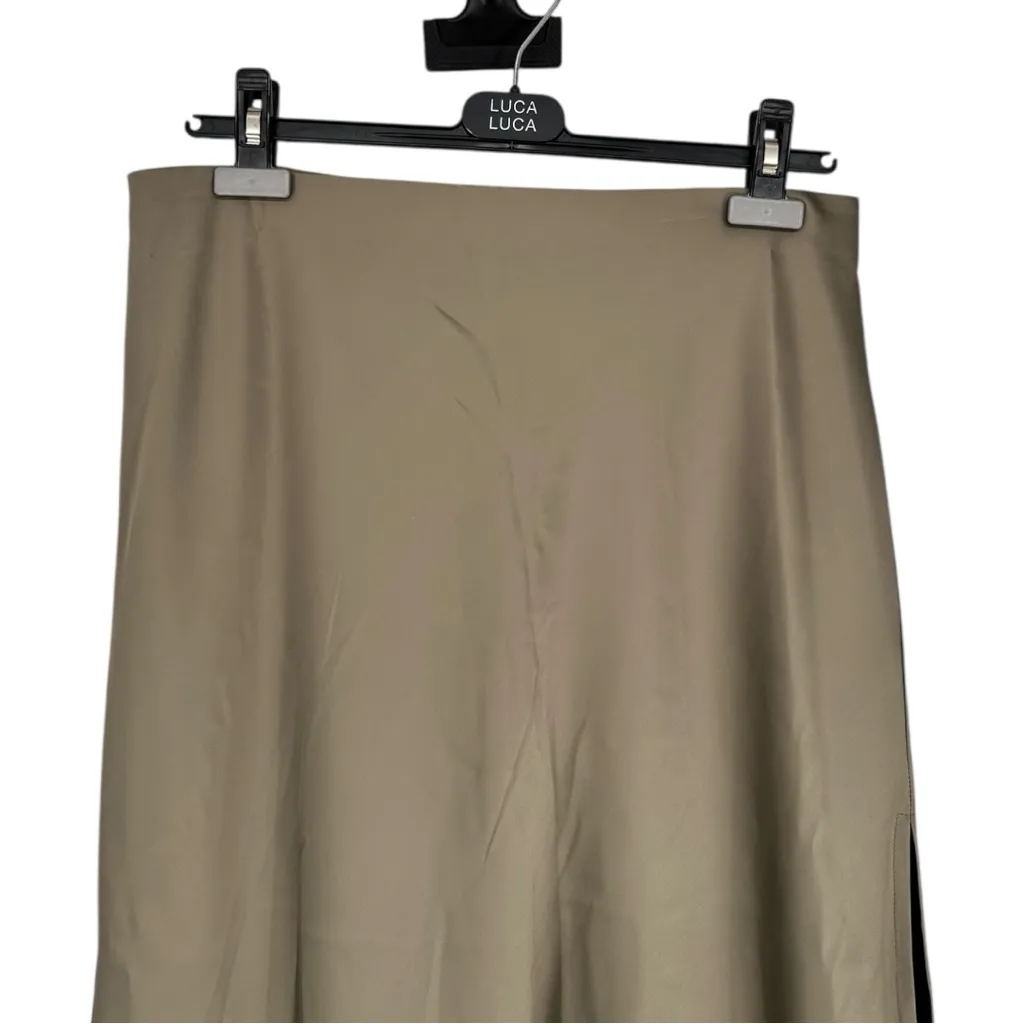 House of Harlow Olive Drab Satin Slip Skirt with Slit size Medium NWT Midi Green - Image 2