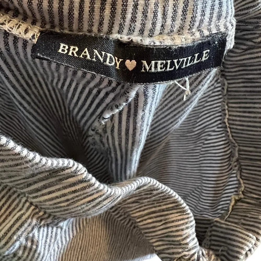 Brandy Melville Elastic Waist Pants‎ - Image 6