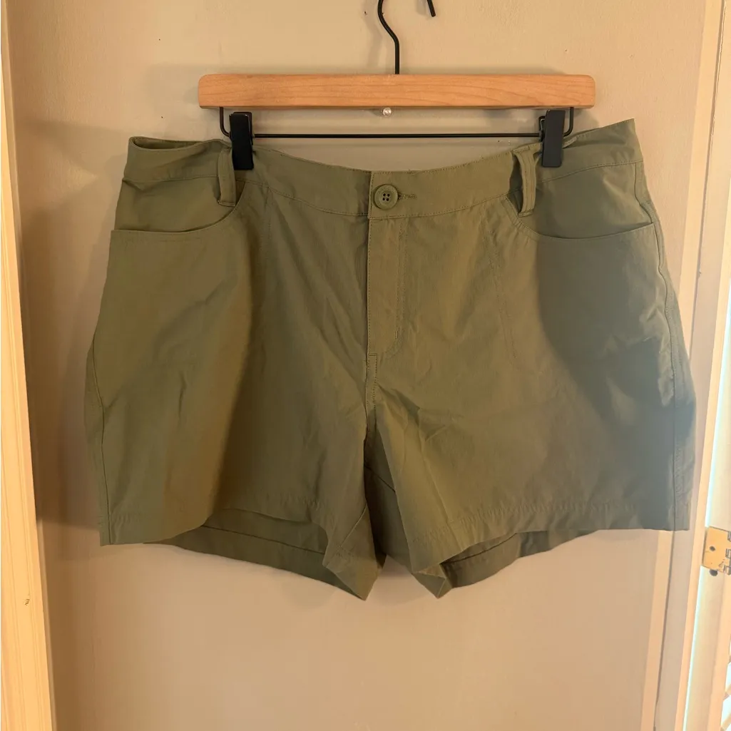 Ascend Forest Green Utility Shorts 18 - Image 10