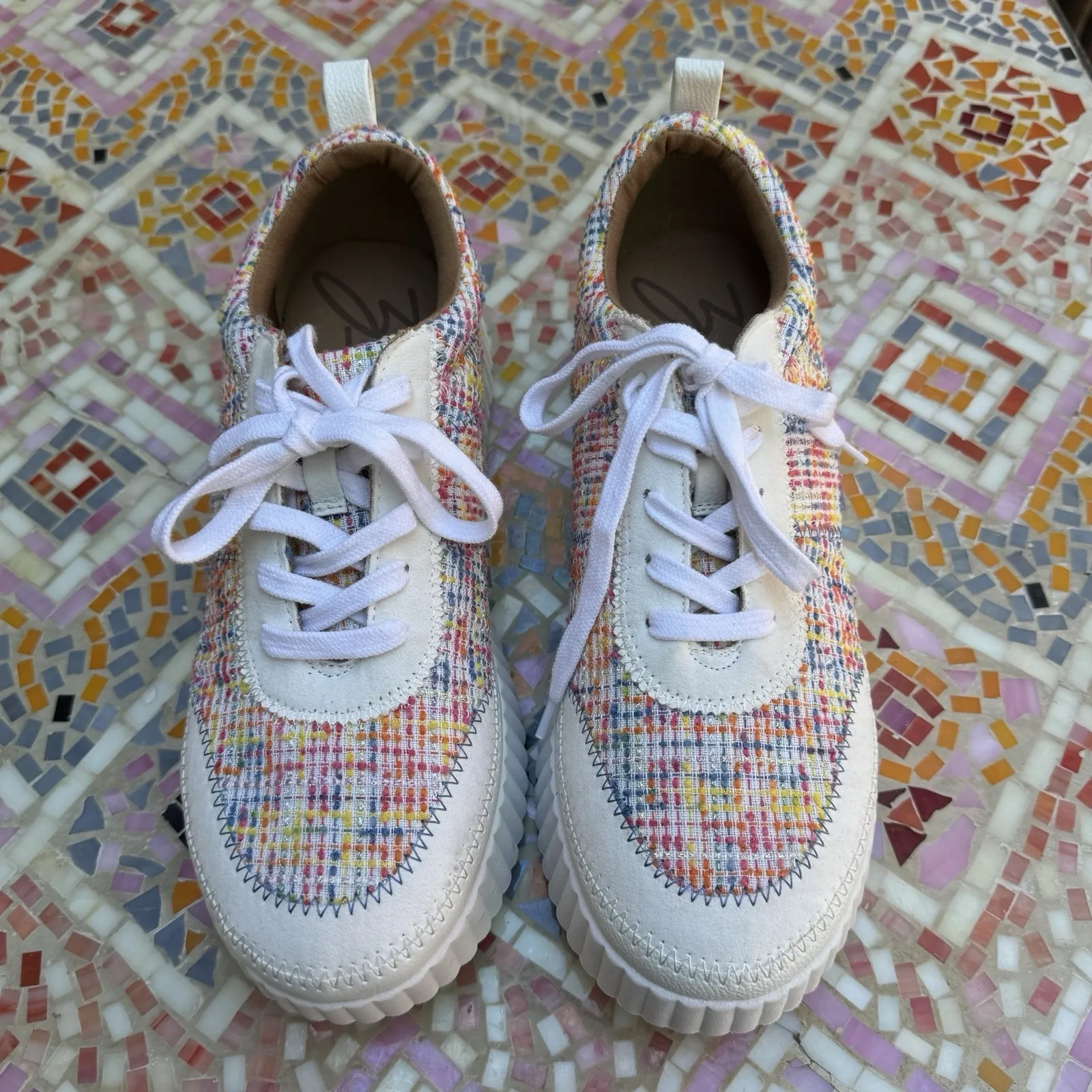 ZODIAC Women's‎ Cooper Sneakers Rainbow Fabric Womens Size 8.5 Shoes - Image 2