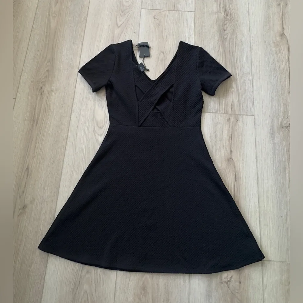Armani Exchange Black Textured Mini Dress - Image 8