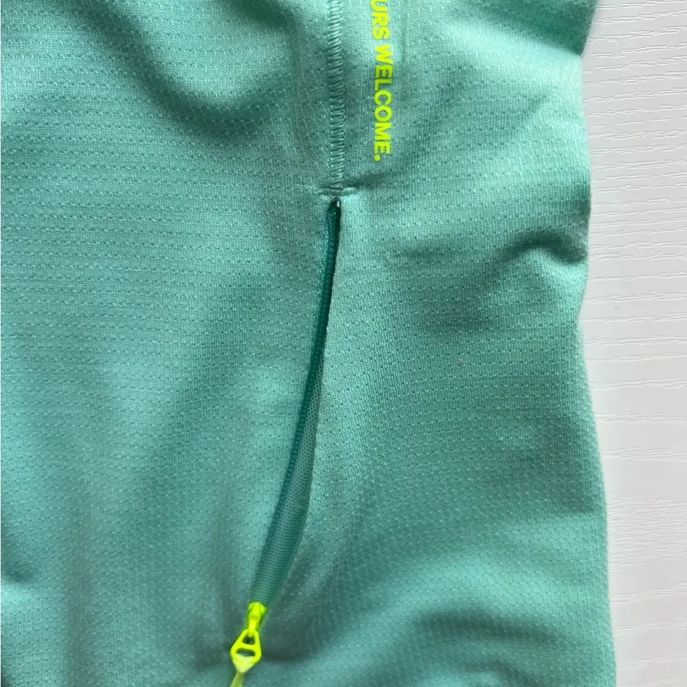 NWOT  Hiking Tank Top - Image 3