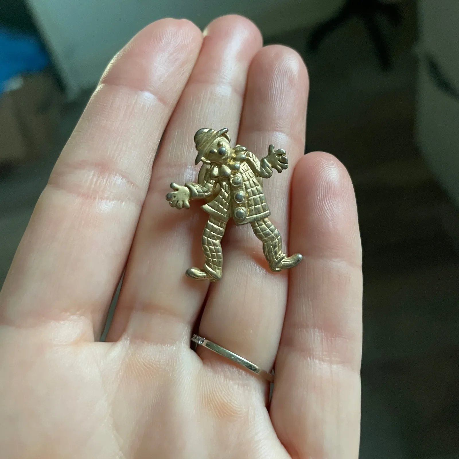 Vintage Gold Tone Whimsical Clown Pin Brooch Fun Festive Accessory Retro‎ 90s - Image 5