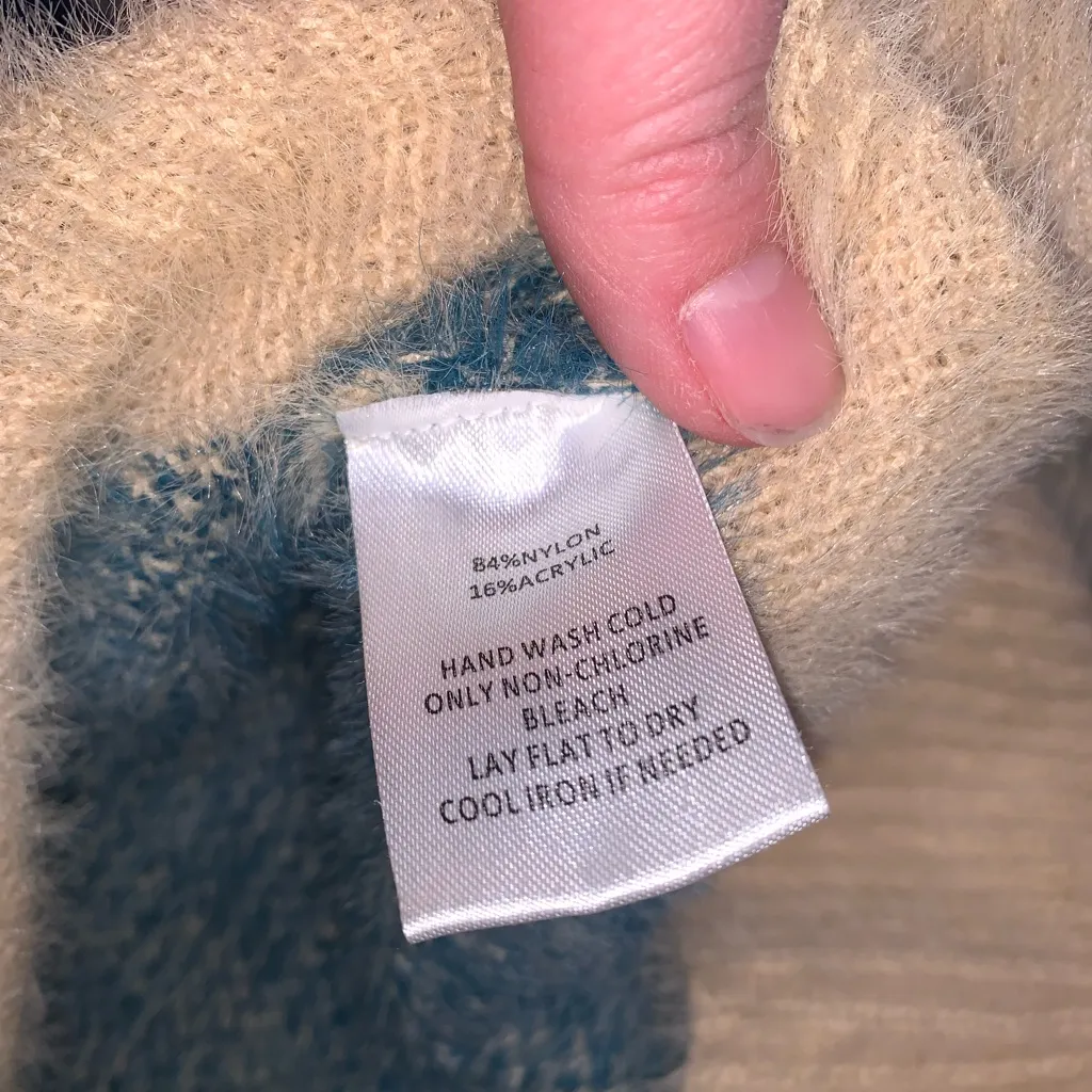 Cobble Lane Soft Cozy Fair Isle Pattern Ruffle Knit Cardigan Cape Sweater L Blue Size L - Image 11