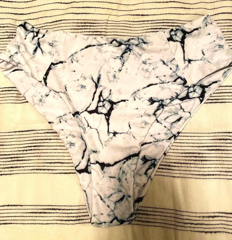 Marble High Cut Bikini Bottom White Size L - Image 2