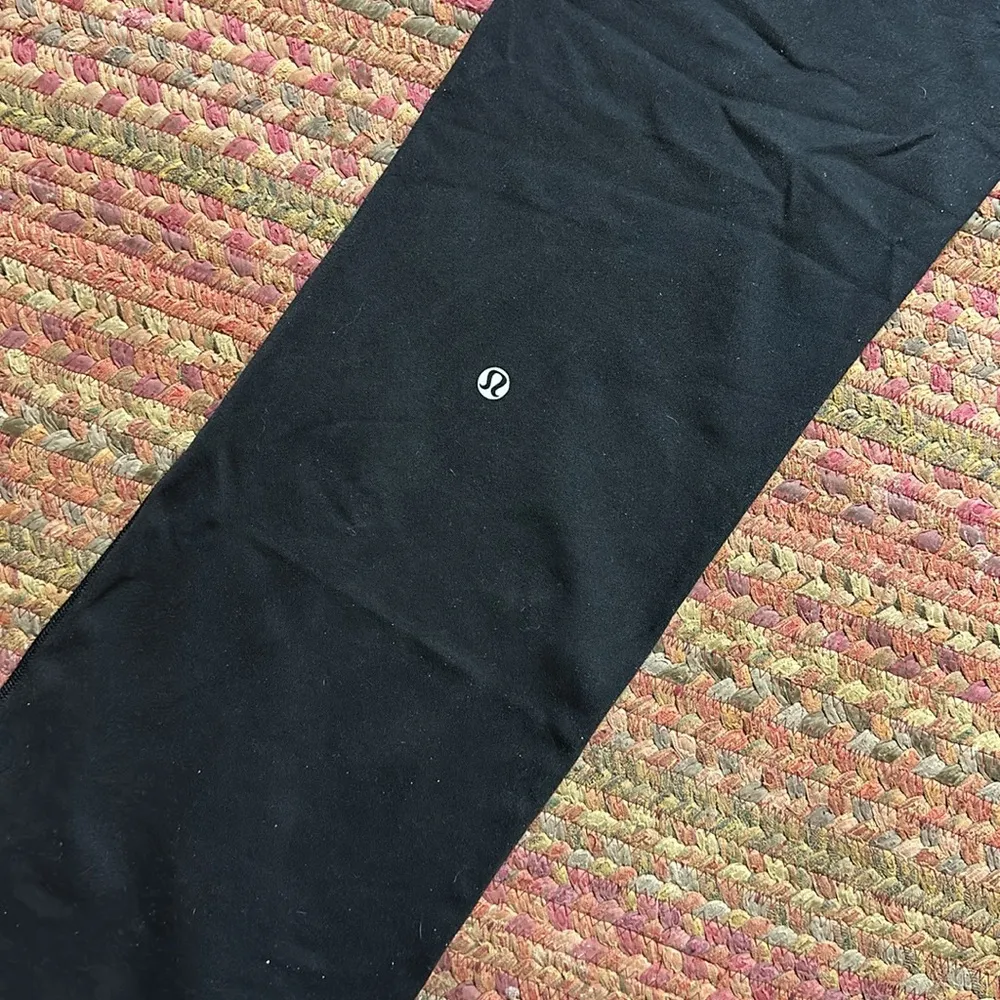VTG LULULEMON BLACK WIDE LEG NAVY WRAP WAIST YOGA PANTS - Image 5