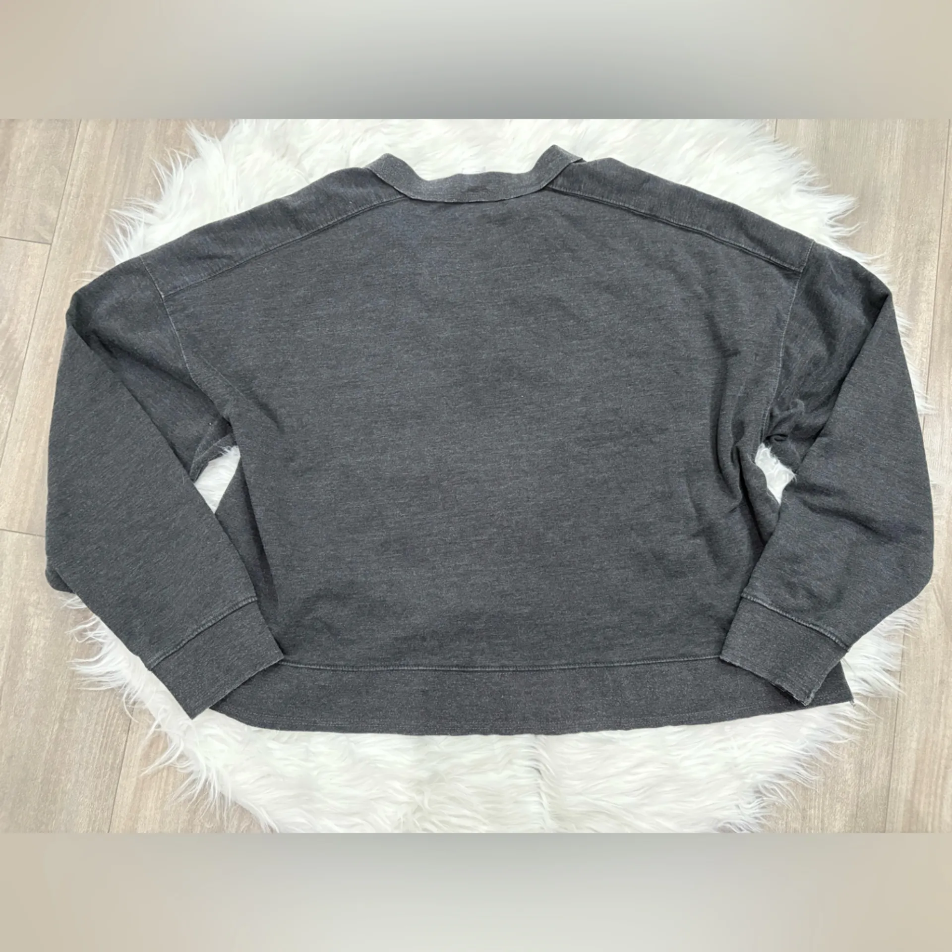 Nba  Women’s Gray Sweatshirt Size XL - Image 2