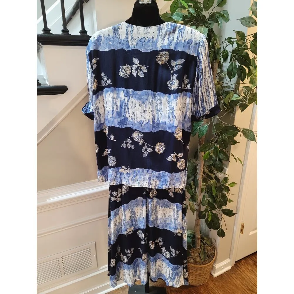 Vintage A.K.F 2 Piece Shirt & Skirt Suit 10 Blue Floral Short Sleeve Round Neck - Image 4