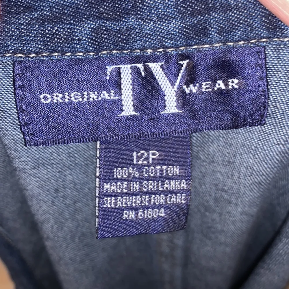 Original TY Wear vintage blue denim embroidered flowers jean overall dress Size 12P - Image 10