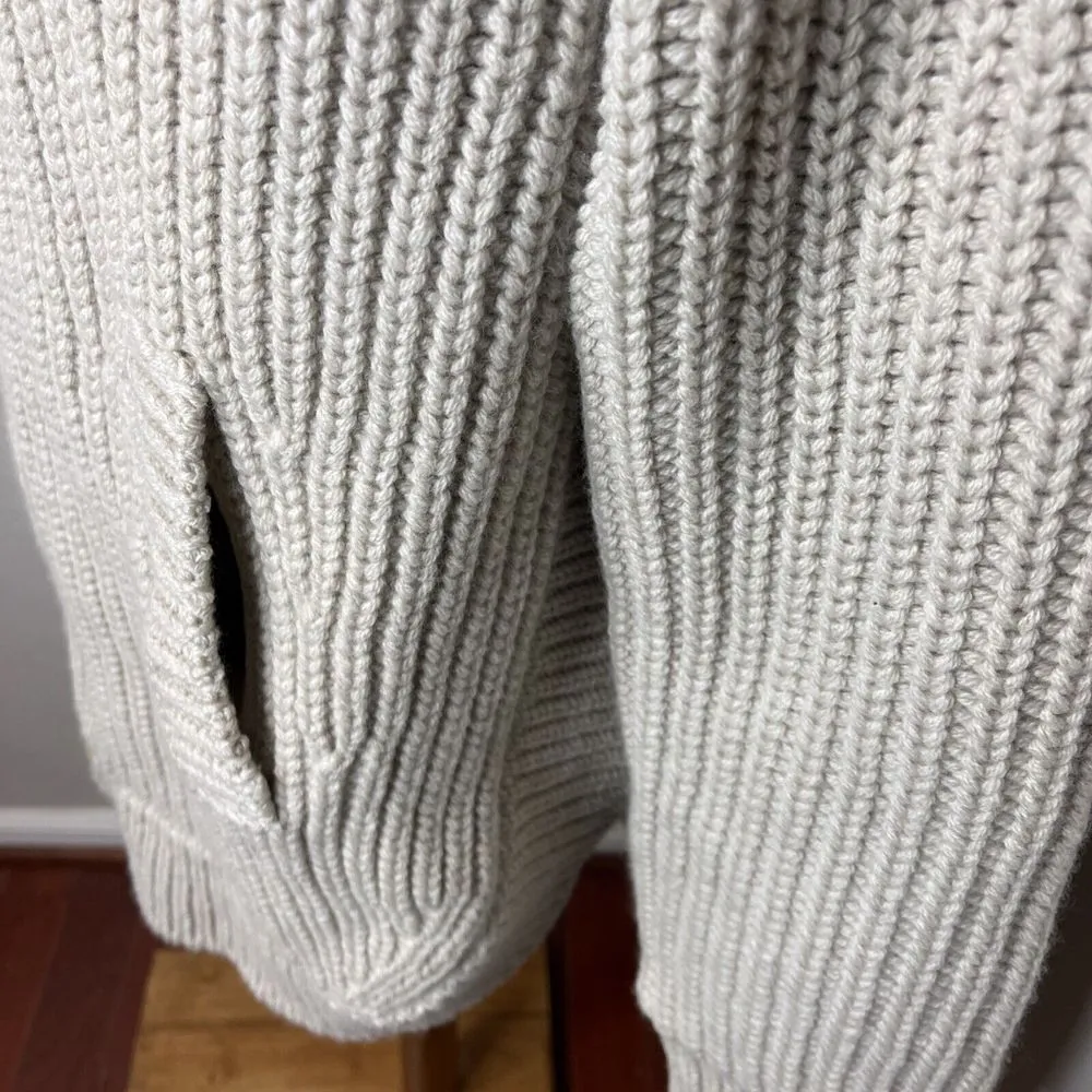 Henro Cardigan in Infinity Wool and Nylon Ultralight in Chantilly Sz 46 Tan - Image 11