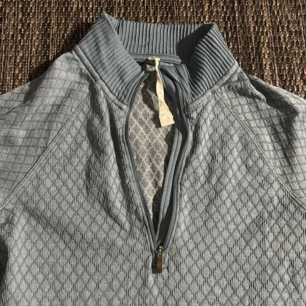 Lululemon  Rest Less 1/2 Zip - Image 3