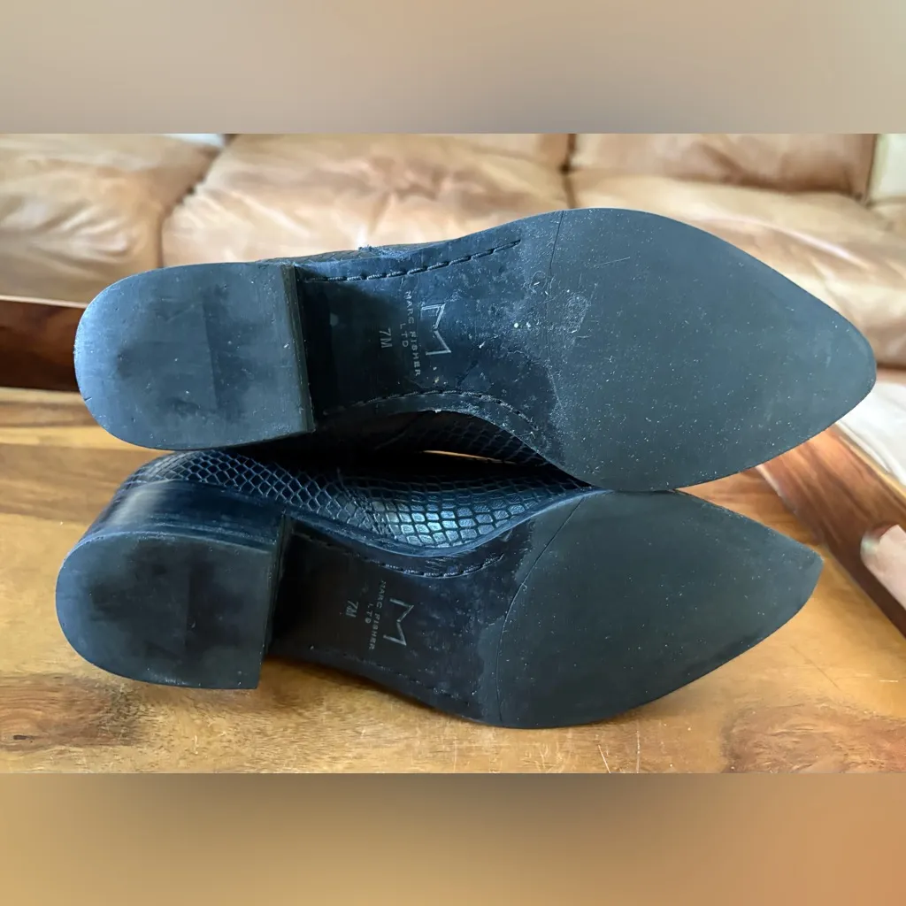 MARC FISHER Black Chelsea Boots - Image 5