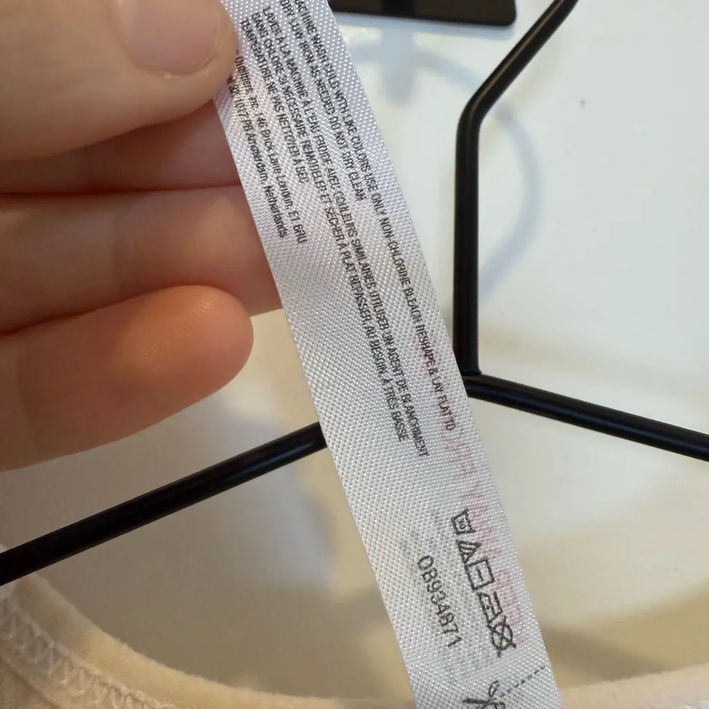 Urban Outfitters Cream Sleeveless V-Neck Women's Ribbed Bralette Top - Image 5