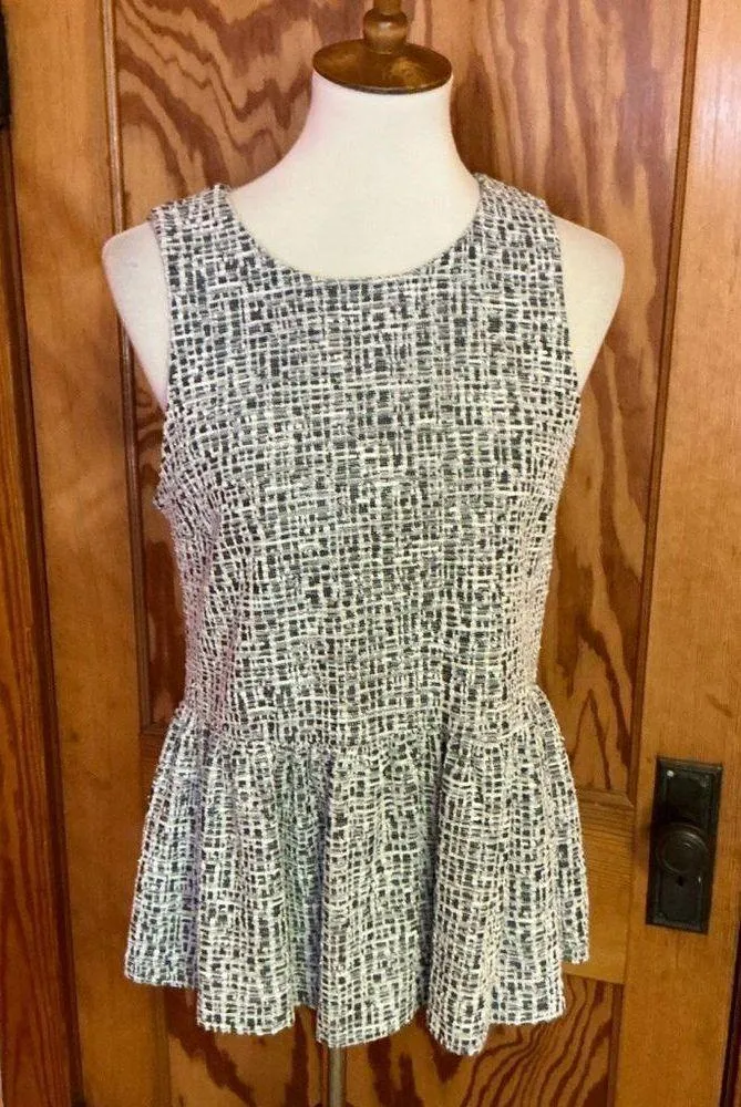 Anthropologie Amadi Houndstooth Peplum Top - Image 5