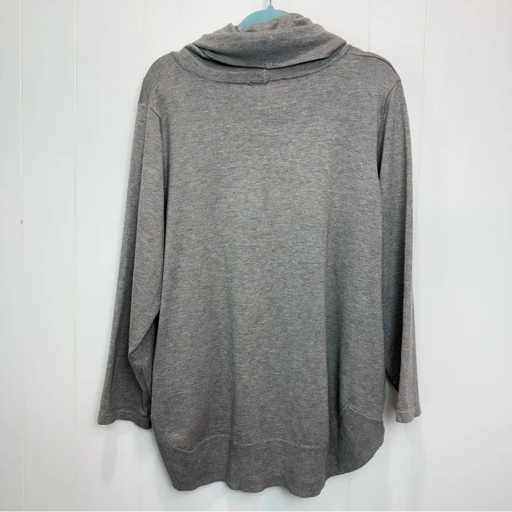 Cyrus Grey Cowl Neck Rounded Hem Rayon Blend Tunic Sweater Size 2X - Image 5