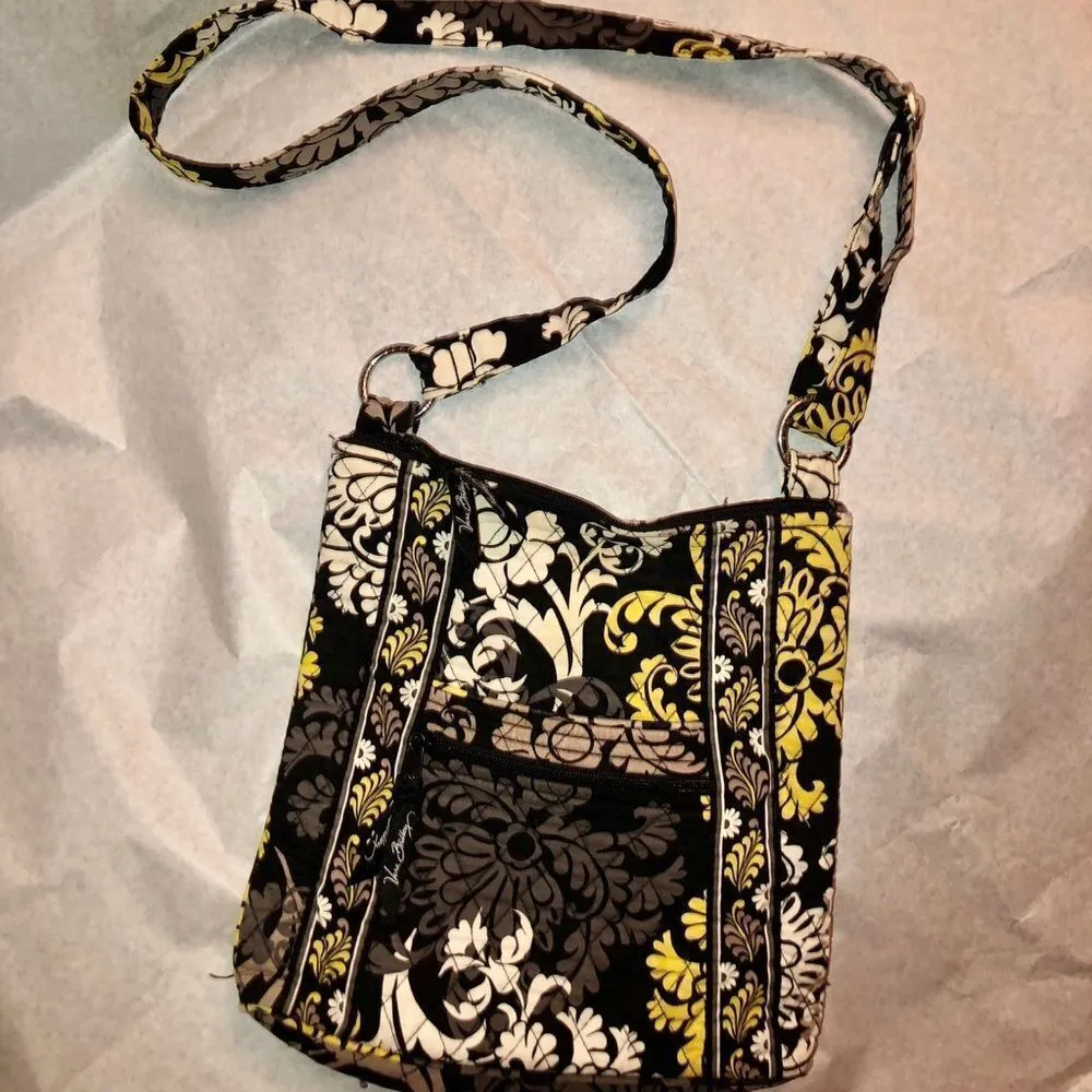 Vera Bradley Crossbody Baroque Pattern - Image 4