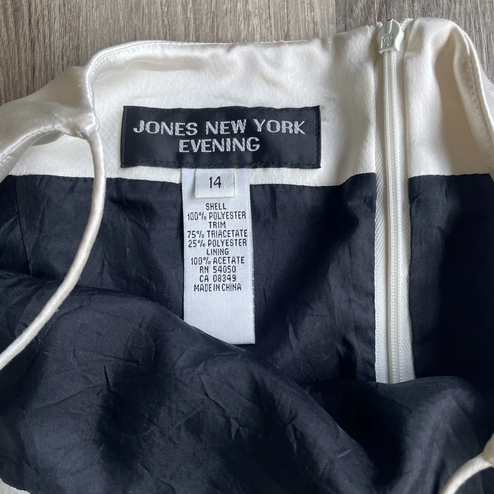 Vintage Black Maxi Dress Womens 14 Satin Ivory Trim Gown Y2K‎ Old Money Luxury - Image 5