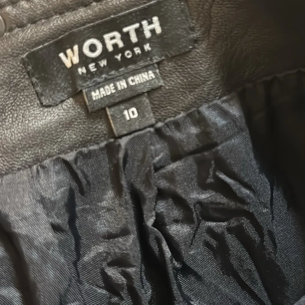 Worth New York ladies black 100% leather lined skirt size 10 - Image 10